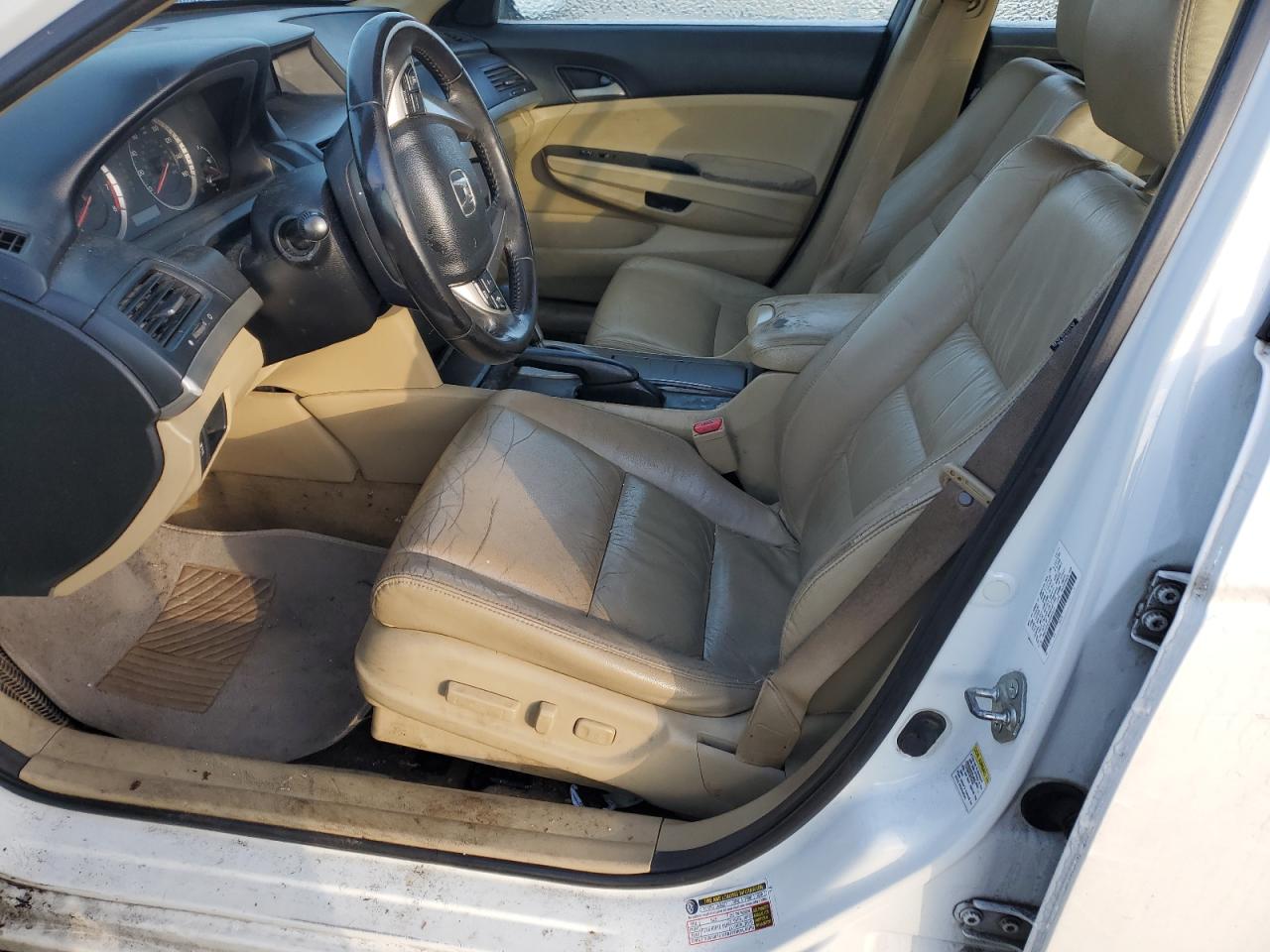 2012 Honda Accord - Image 7