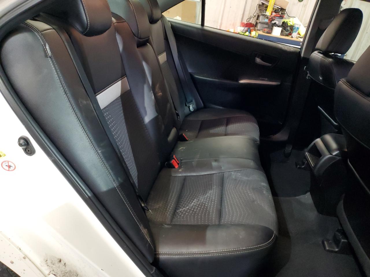 2014 Toyota Camry - Image 10