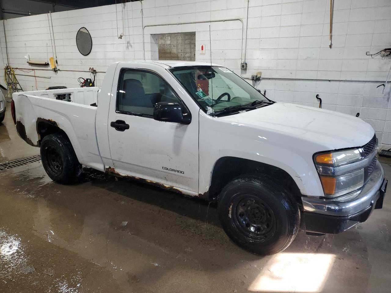2005 Chevrolet Colorado - Image 4