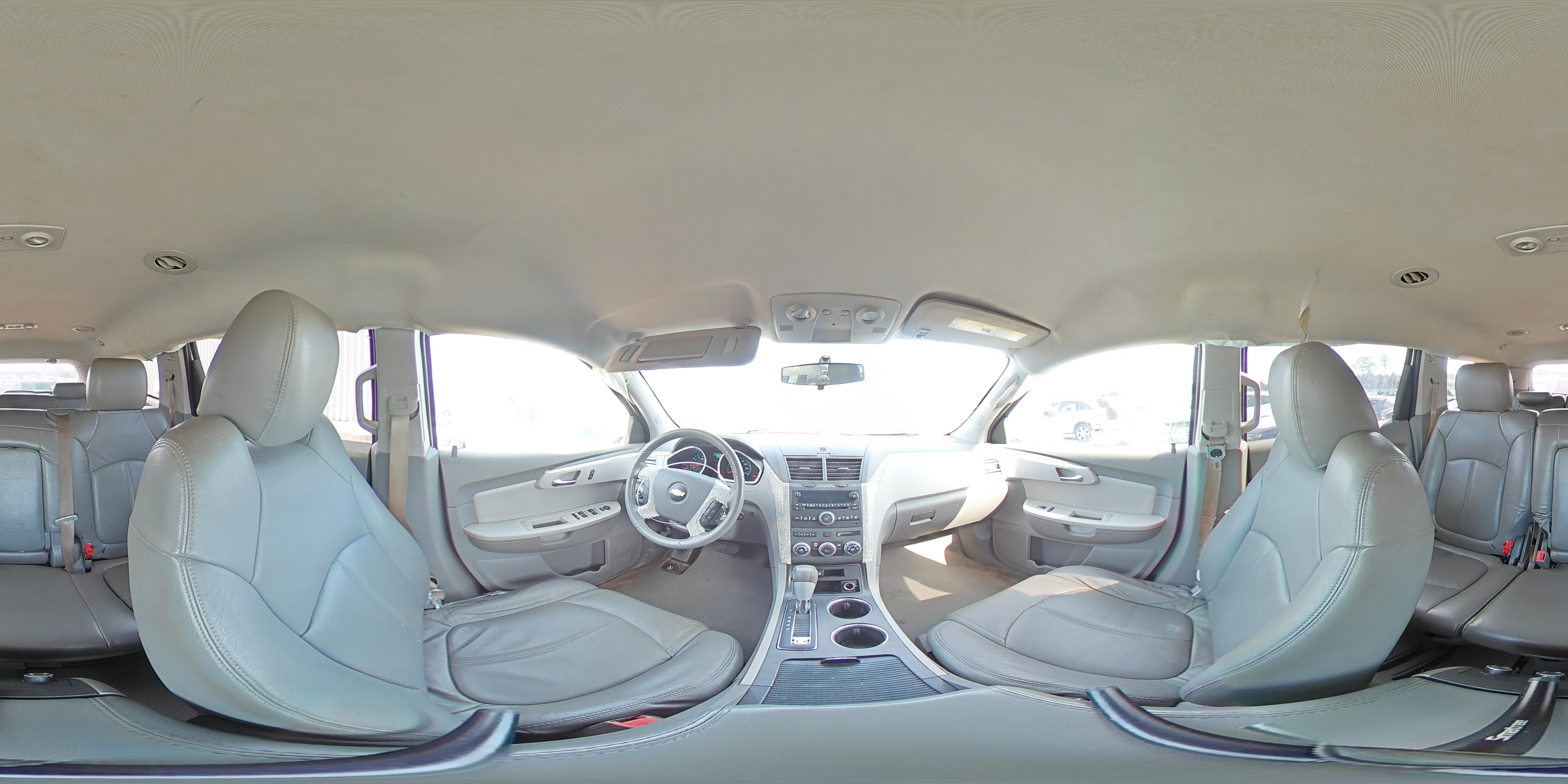2012 Chevrolet Traverse - Image 14