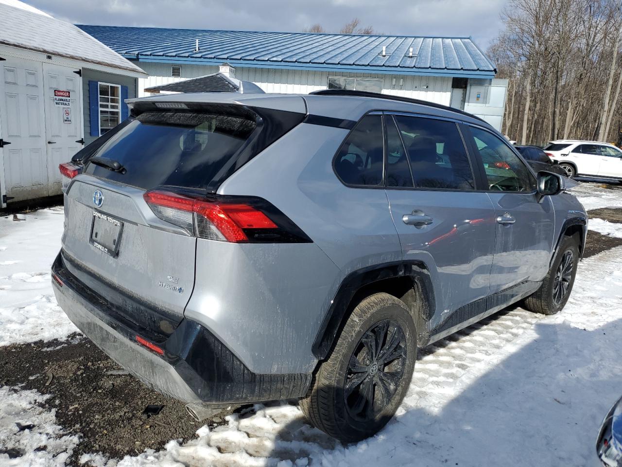 2023 Toyota RAV 4 - Image 3