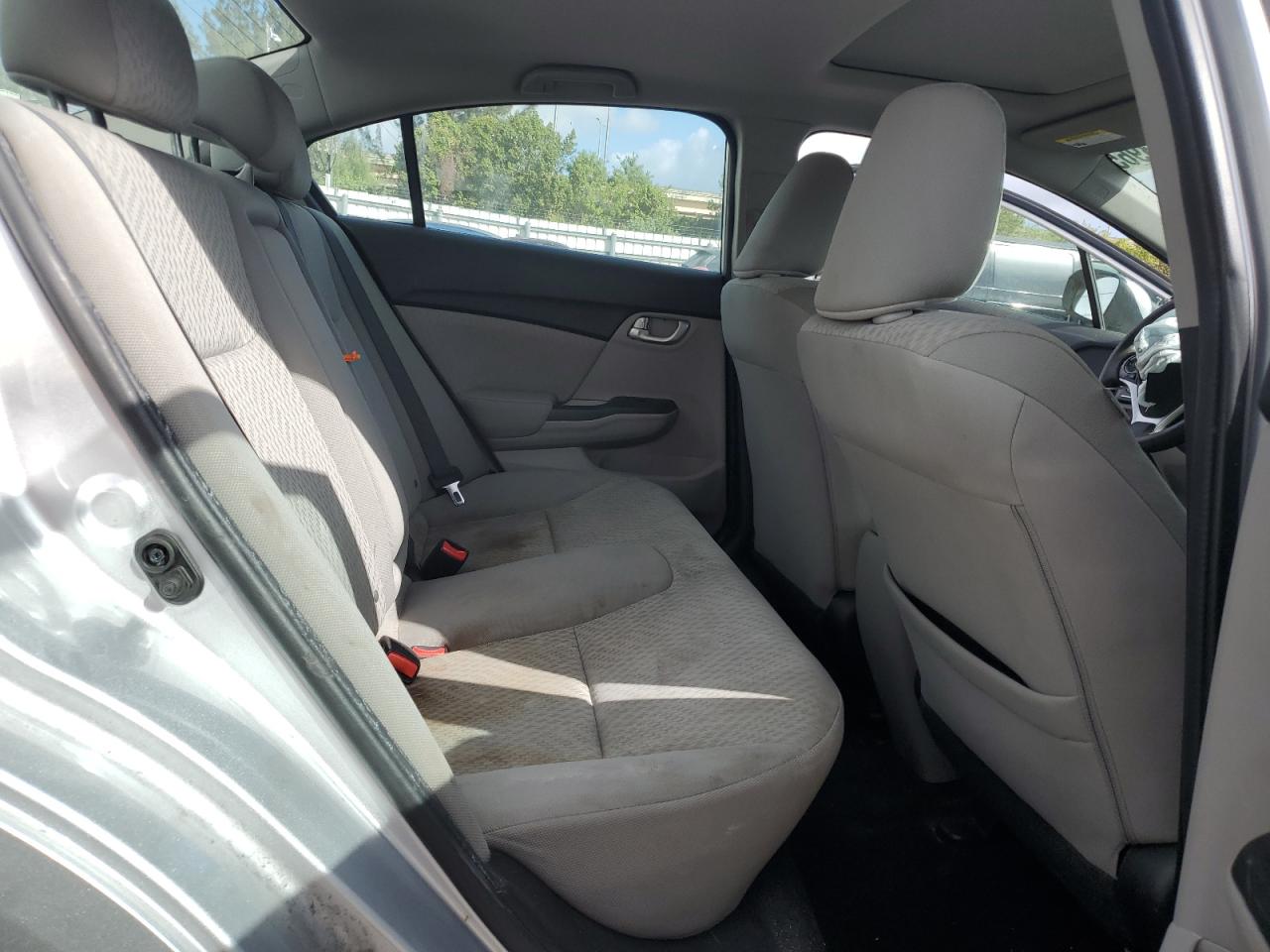 2015 Honda Civic - Image 10