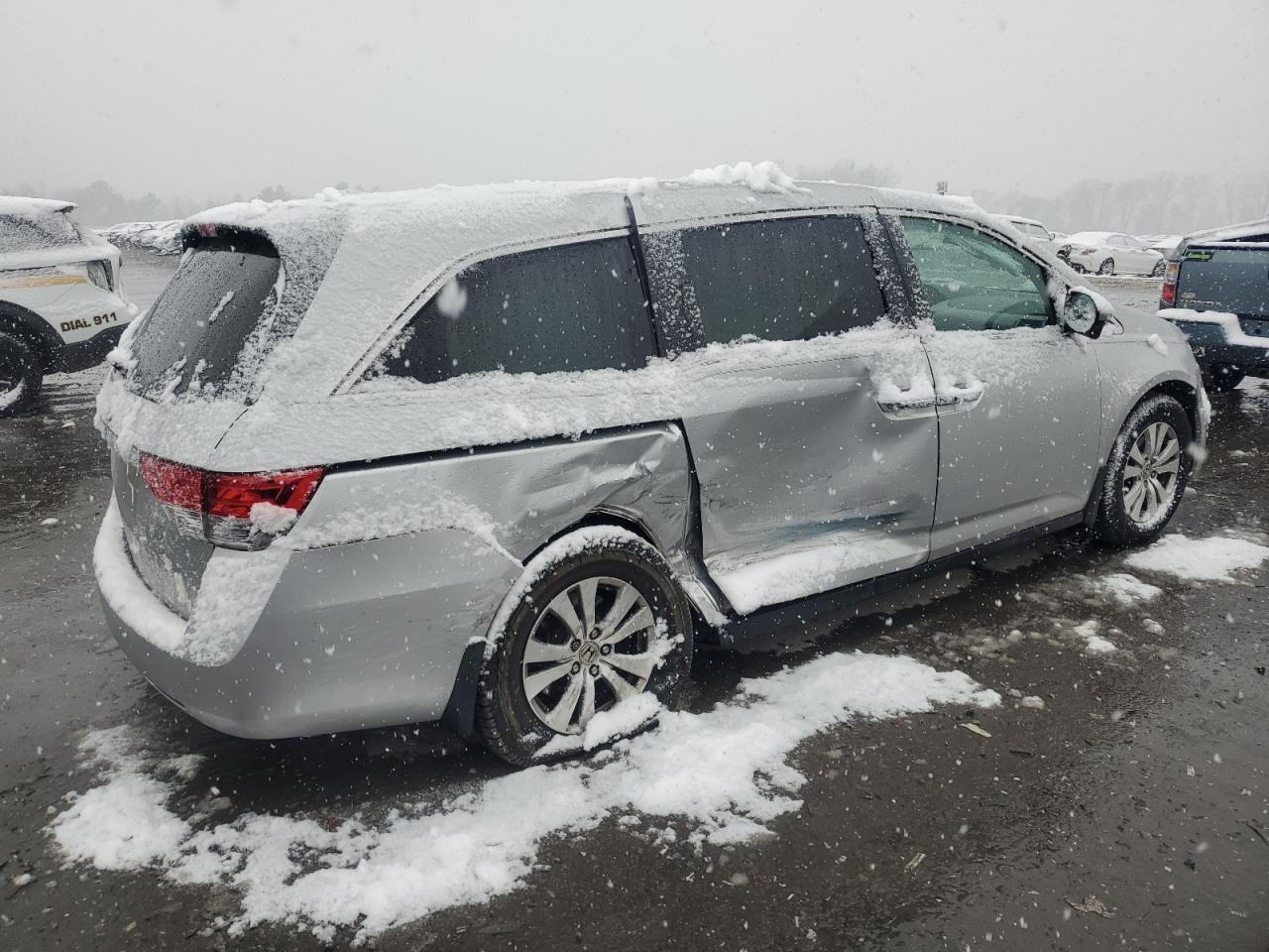 2014 Honda Odyssey - Image 3