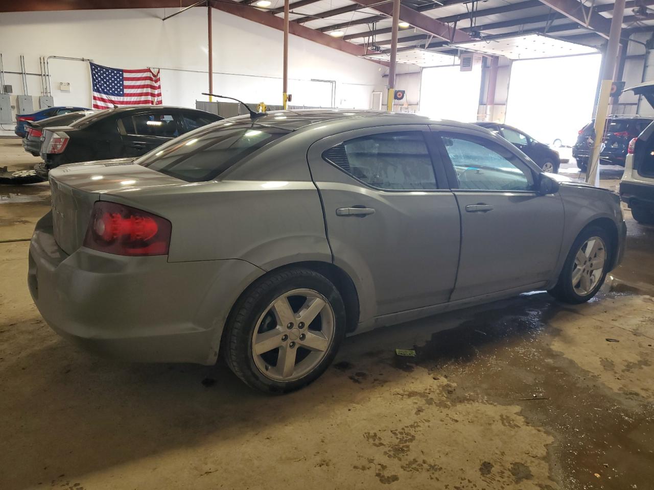 2012 Dodge Avenger - Image 3