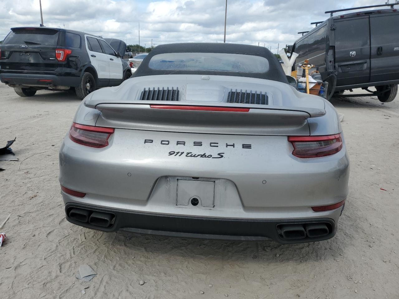 2019 Porsche 911 - Image 6