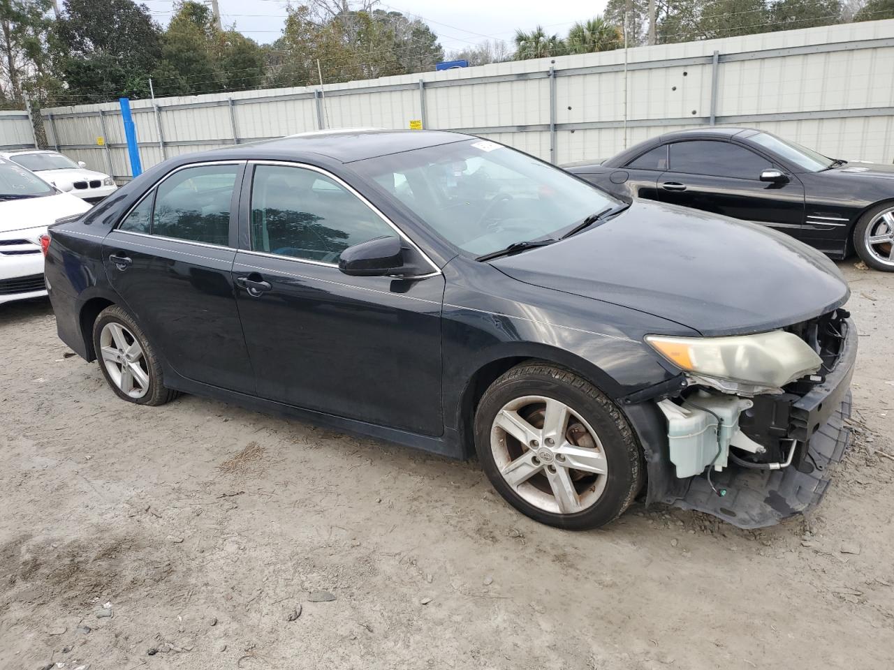 2012 Toyota Camry - Image 4