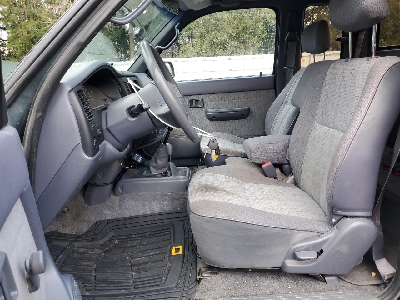 1998 Toyota Tacoma - Image 7