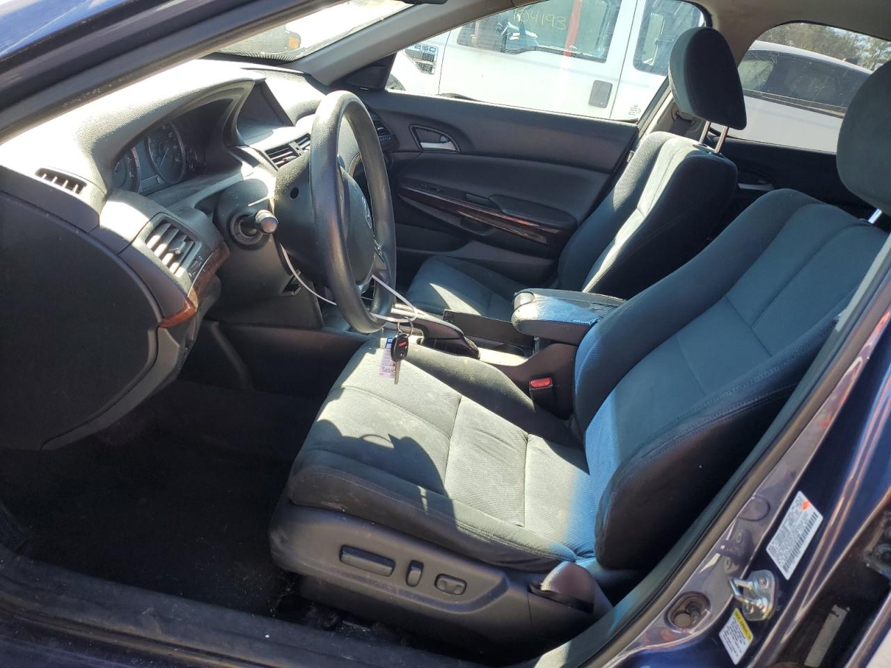 2012 Honda Crosstour - Image 7