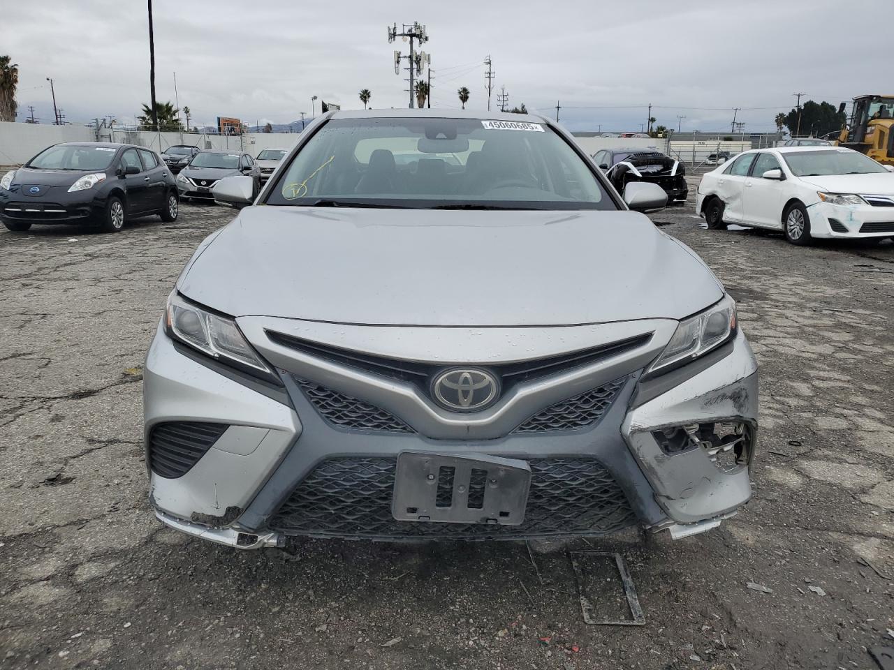 2018 Toyota Camry - Image 5