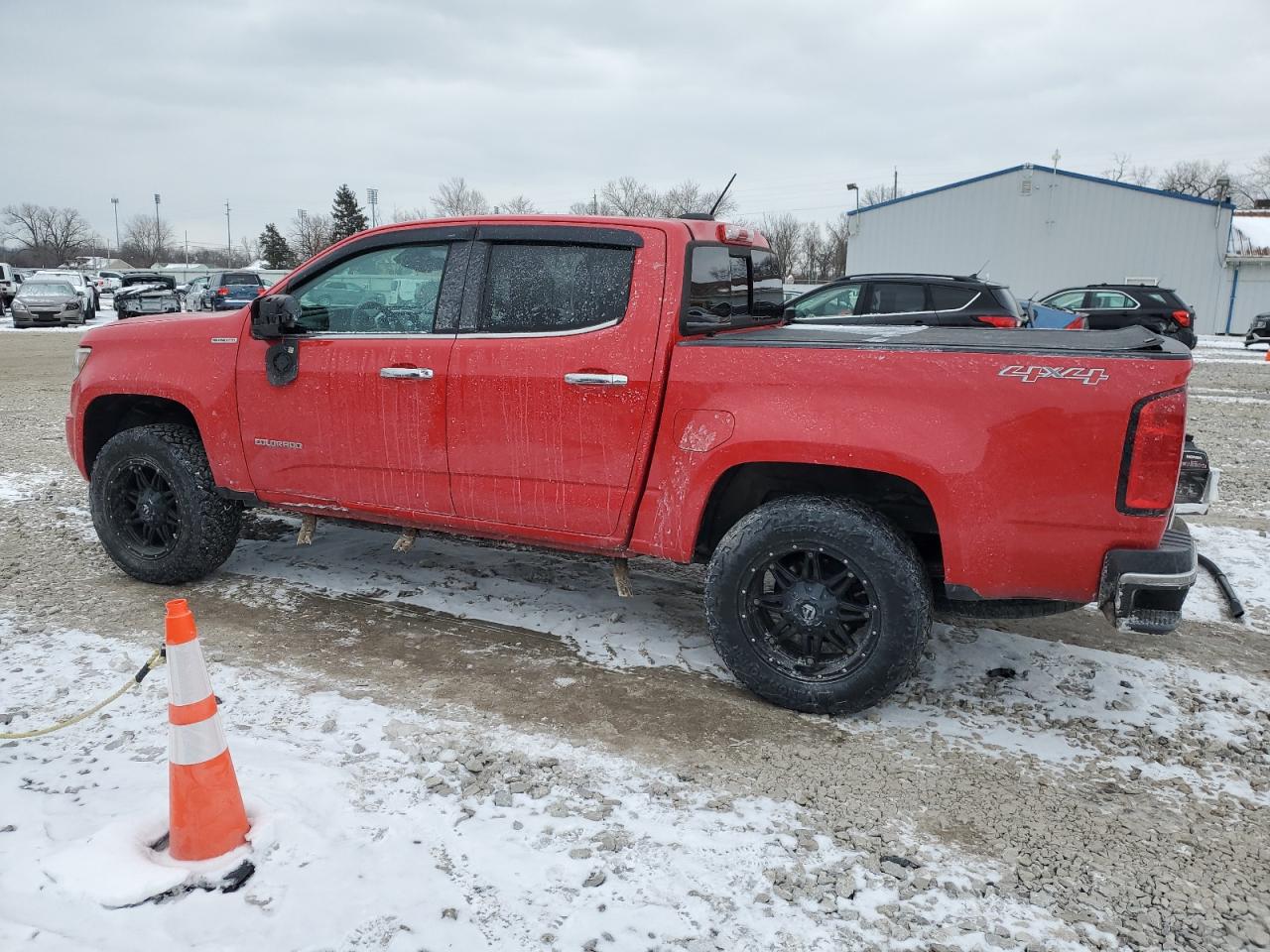 2017 Chevrolet Colorado - Image 2