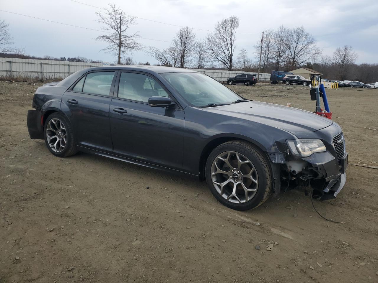 2018 Chrysler 300 - Image 4