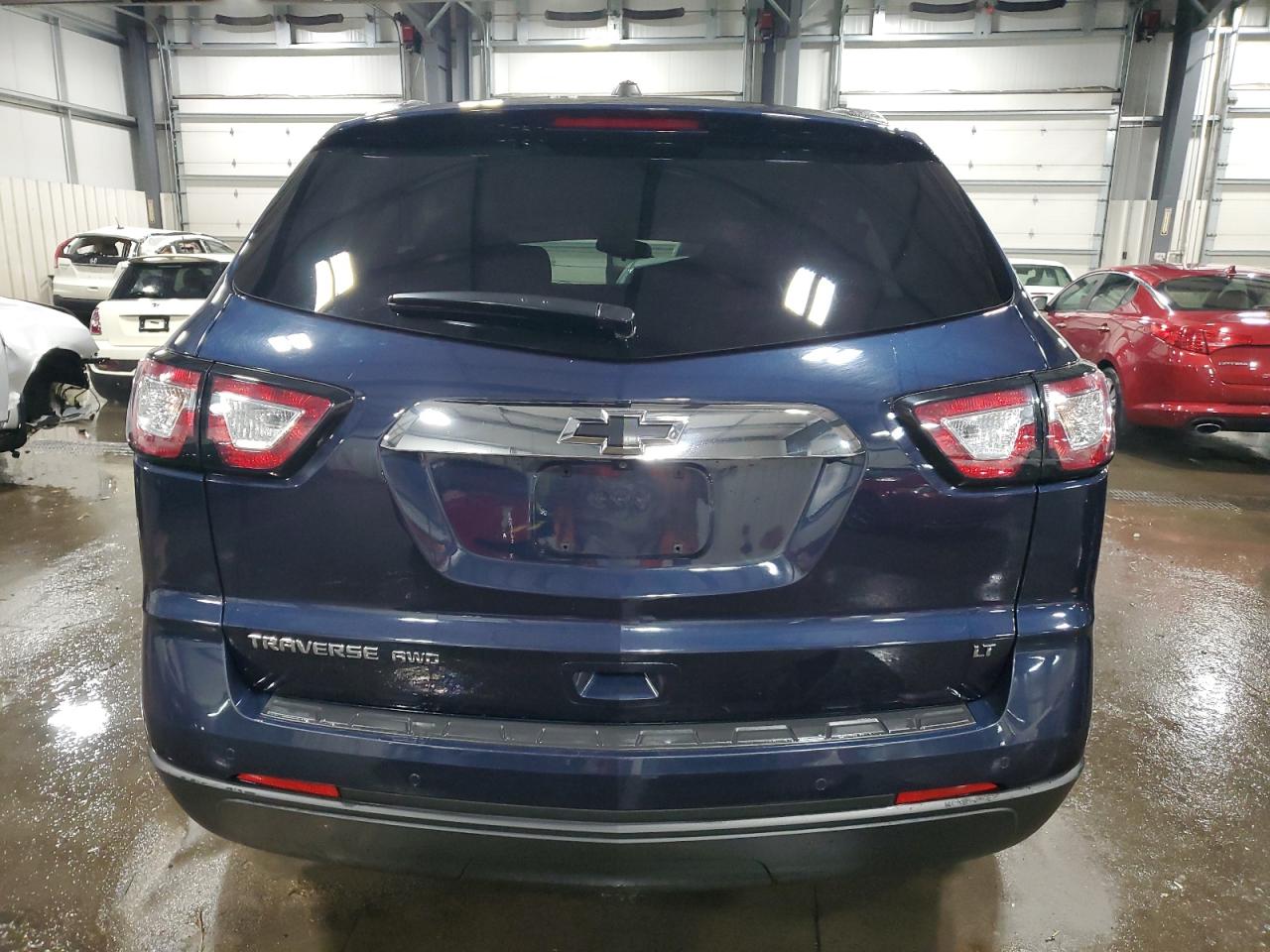 2017 Chevrolet Traverse - Image 6