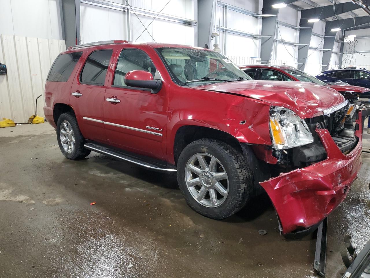 2013 GMC Yukon - Image 4