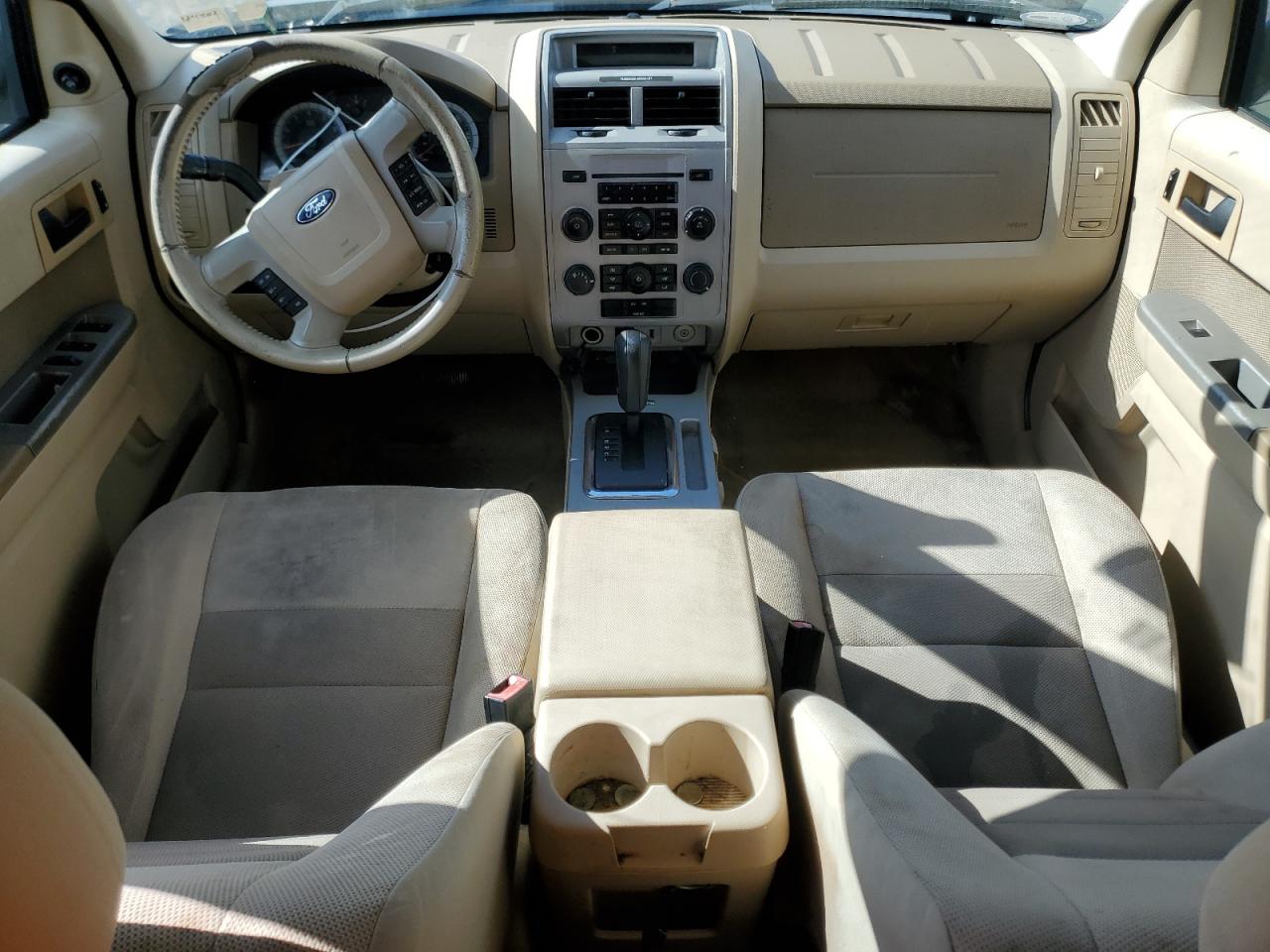 2009 Ford Escape - Image 8