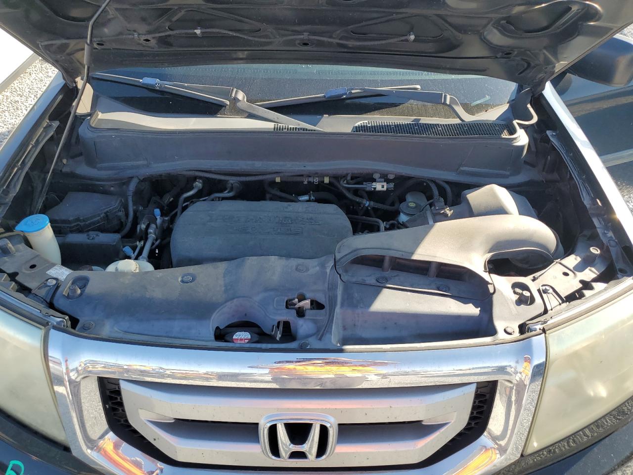 2011 Honda Pilot - Image 12