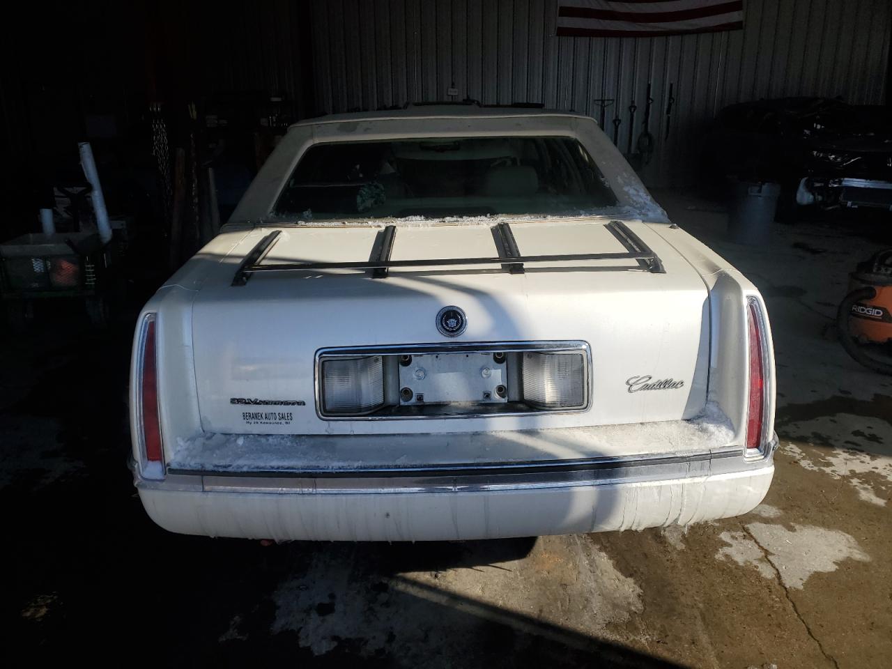 1996 Cadillac De Ville - Image 6