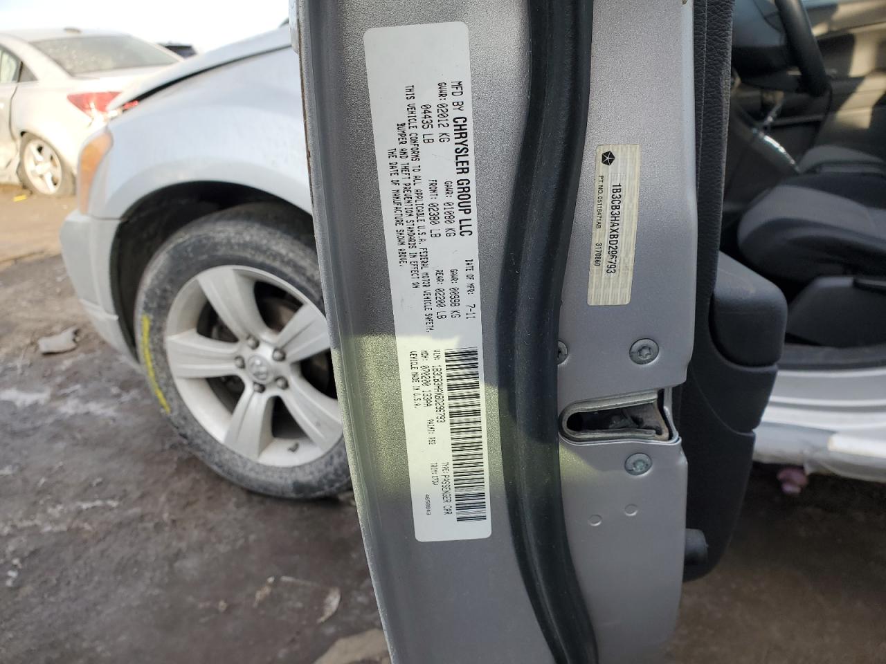 2011 Dodge Caliber - Image 15