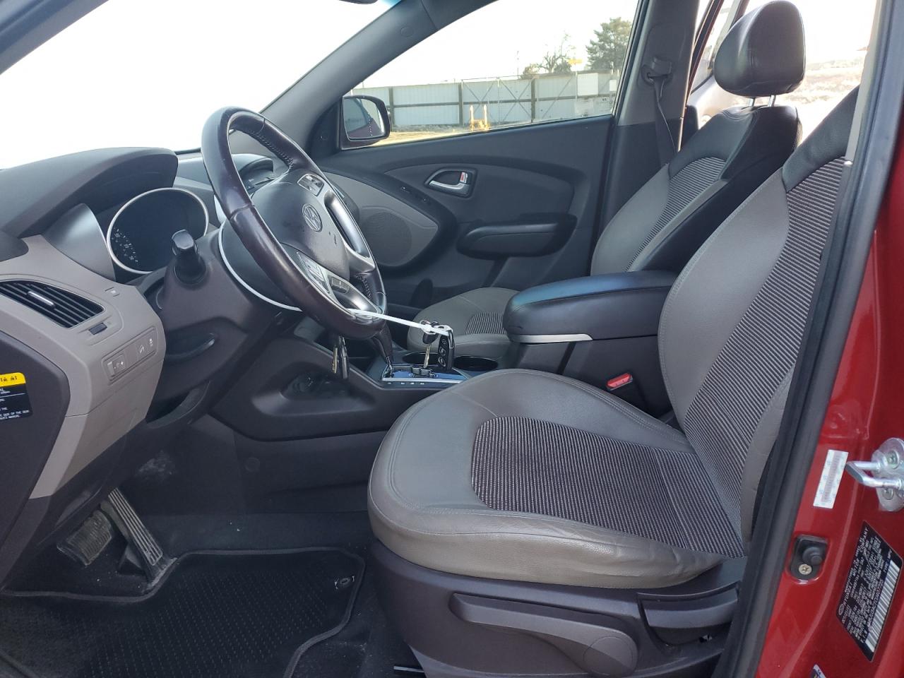 2012 Hyundai Tucson - Image 7