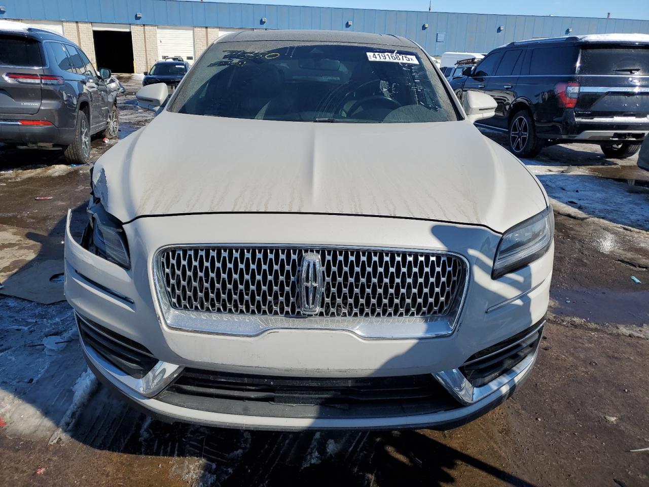 2019 Lincoln Nautilus - Image 5