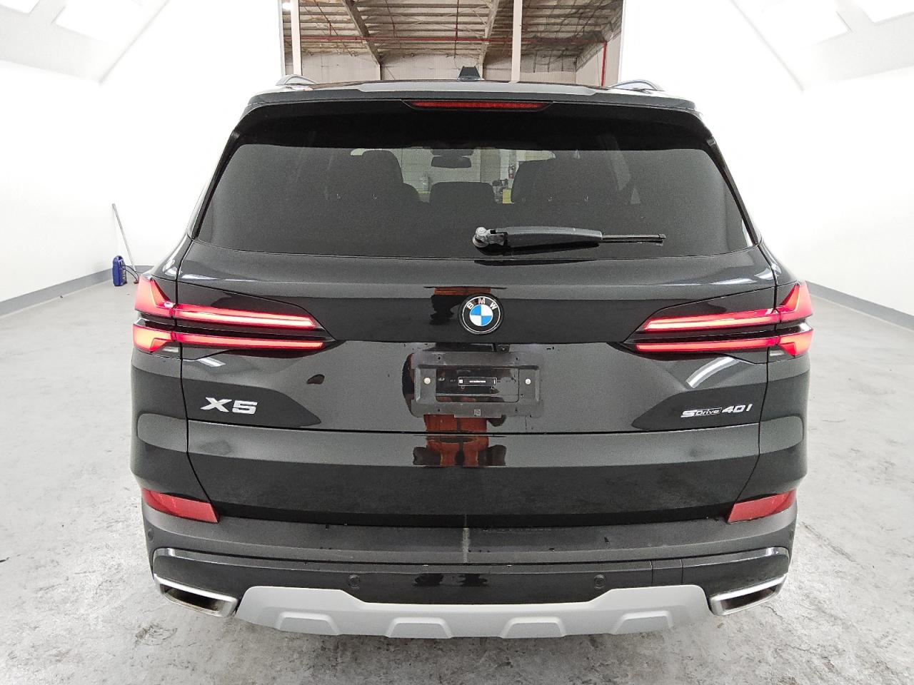 2024 BMW X5 - Image 6