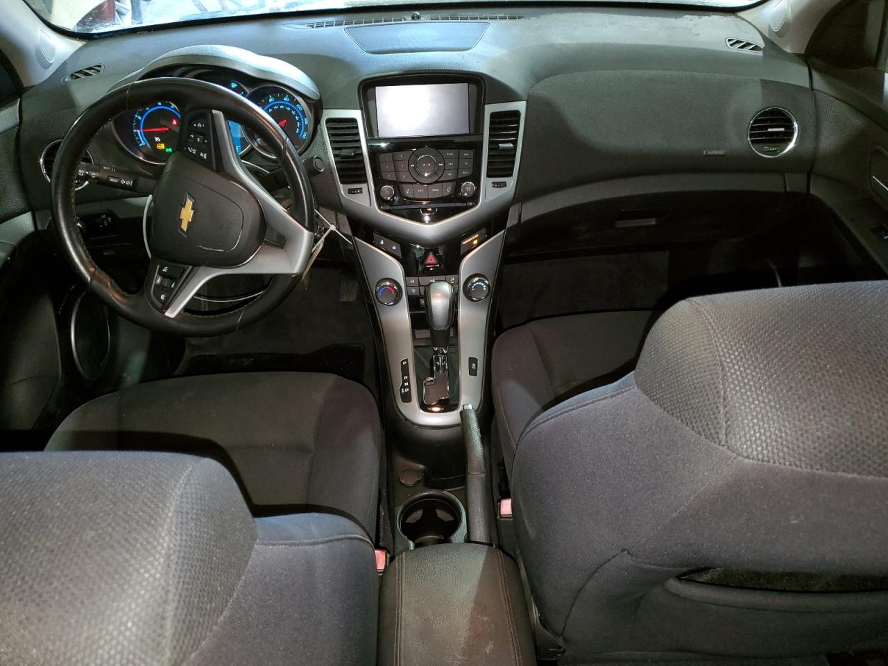 2013 Chevrolet Cruze - Image 8