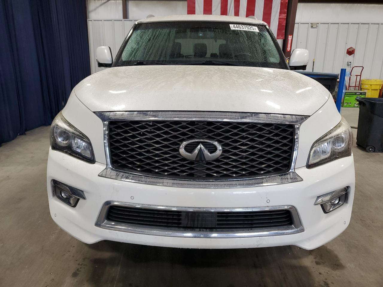 2015 Infiniti QX80 - Image 5