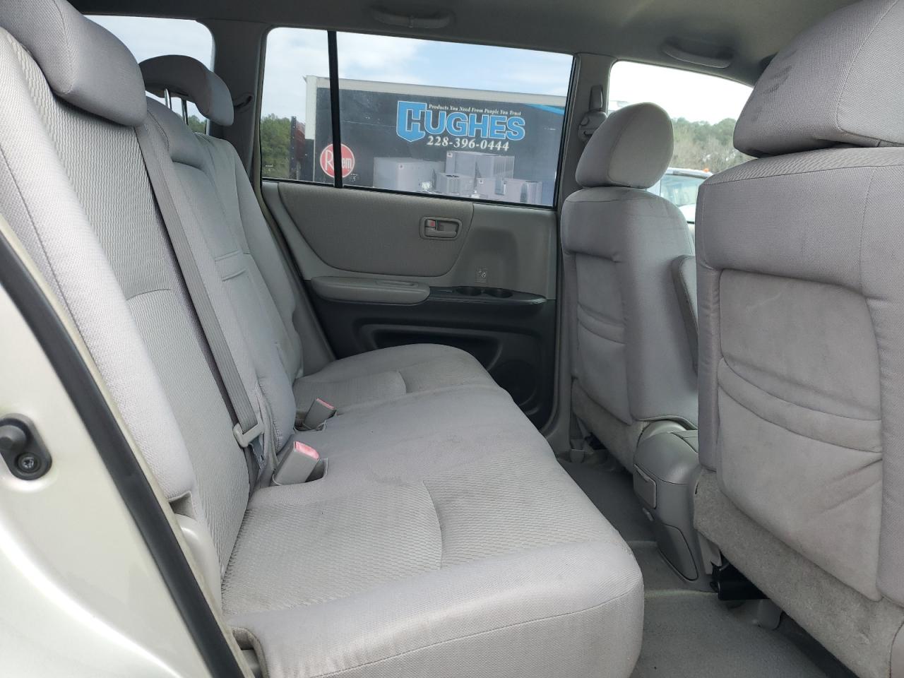 2005 Toyota Highlander - Image 11