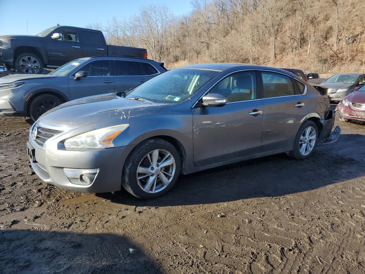 2015 Nissan Altima - Image 1