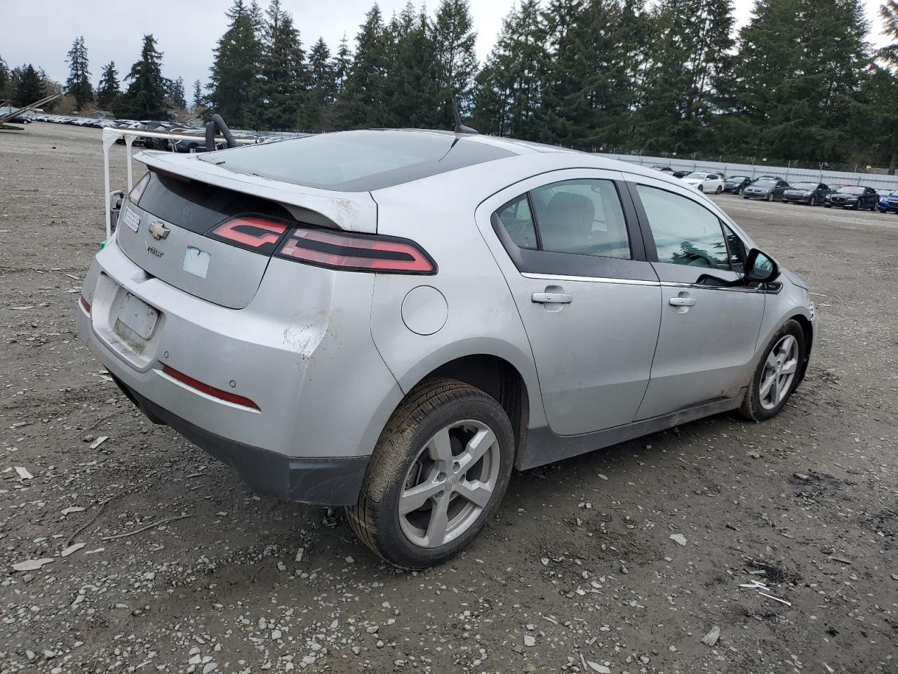 2014 Chevrolet Volt - Image 3