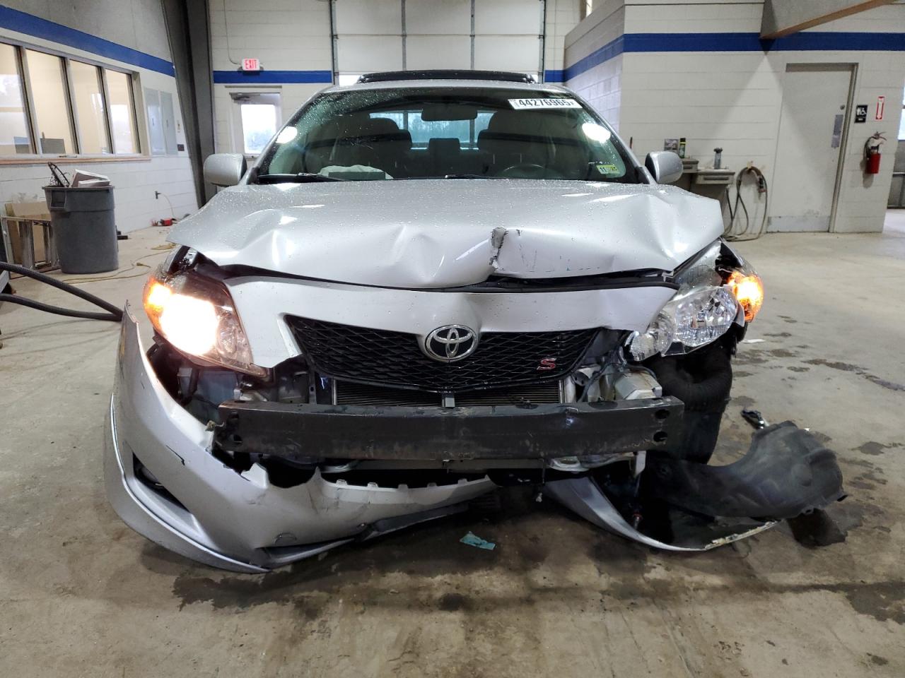 2010 Toyota Corolla - Image 5