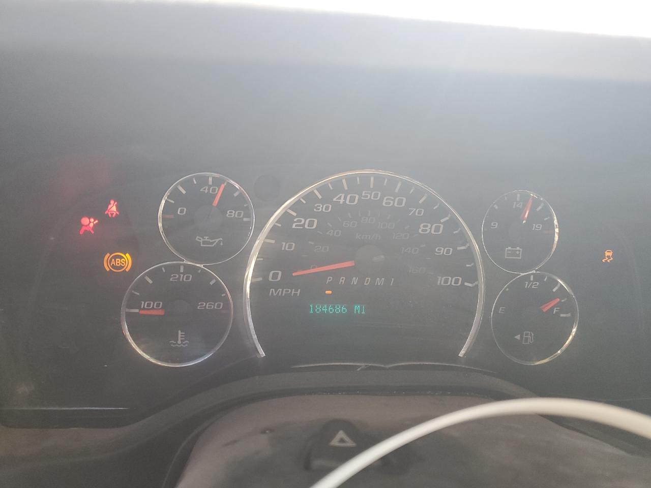 2017 GMC Savana - Image 9