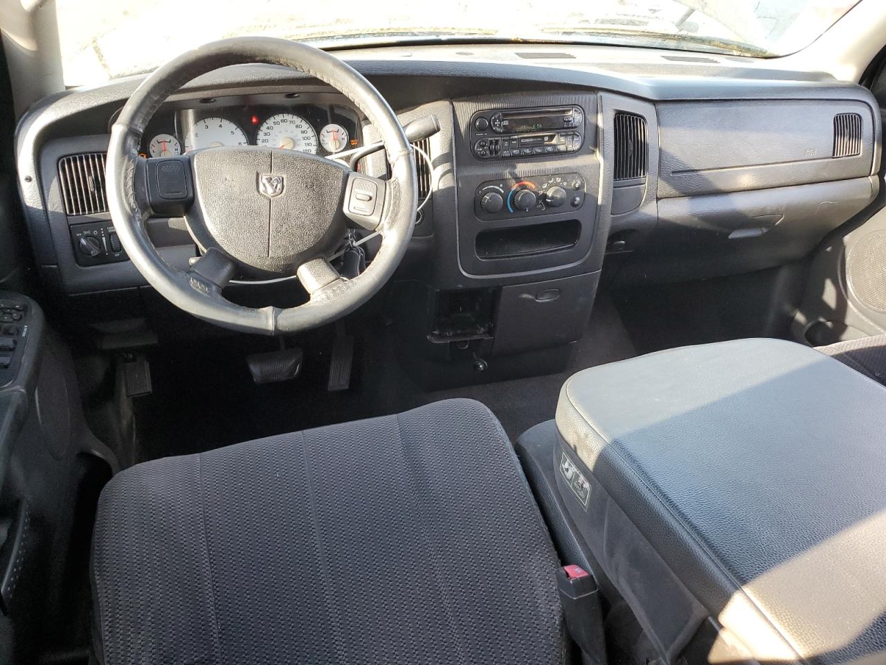 2005 Dodge RAM - Image 8