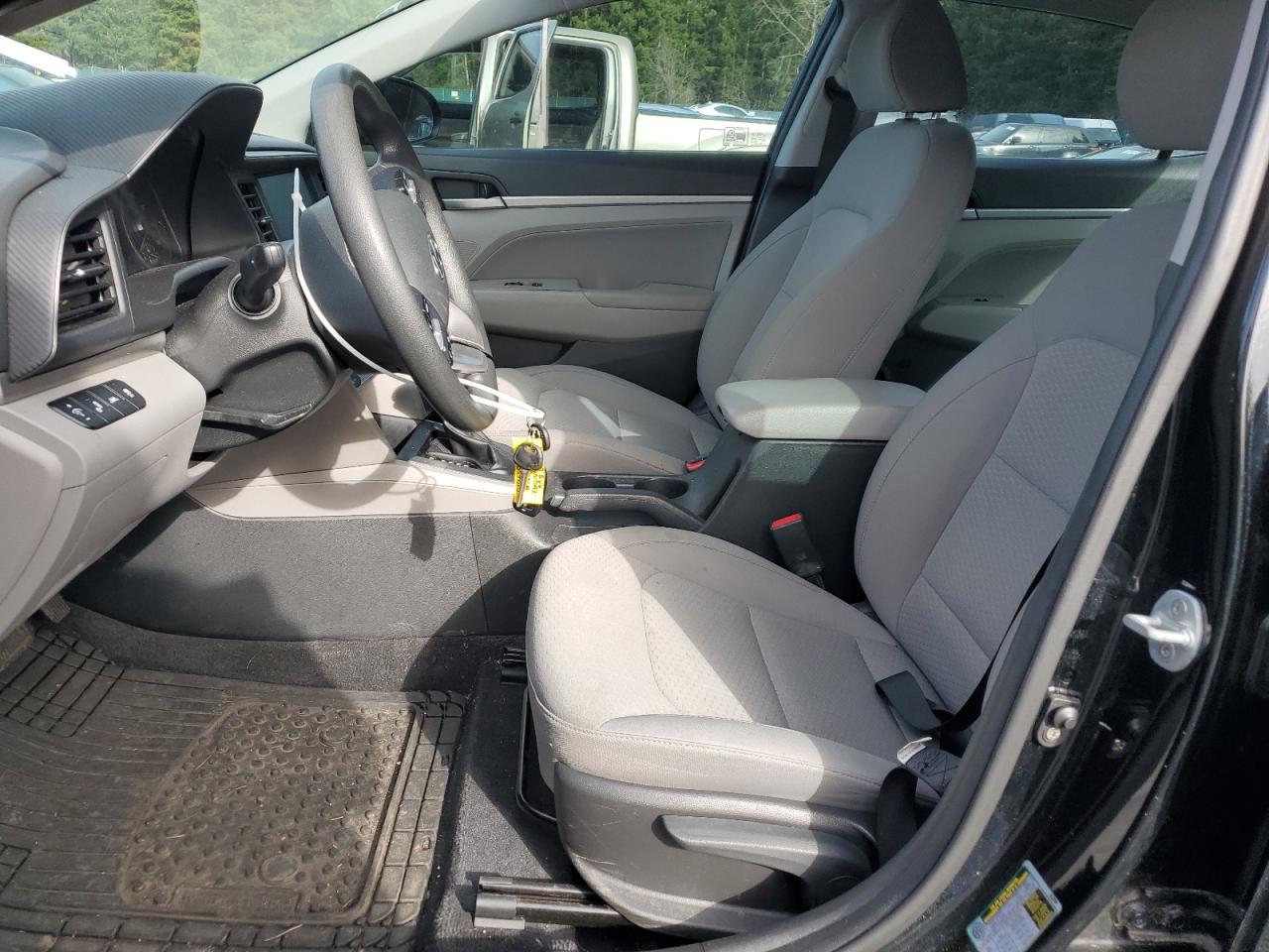 2019 Hyundai Elantra - Image 7