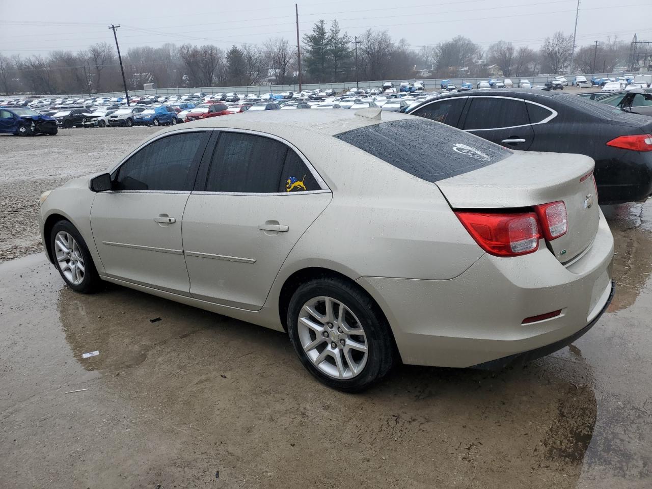 2015 Chevrolet Malibu - Image 2