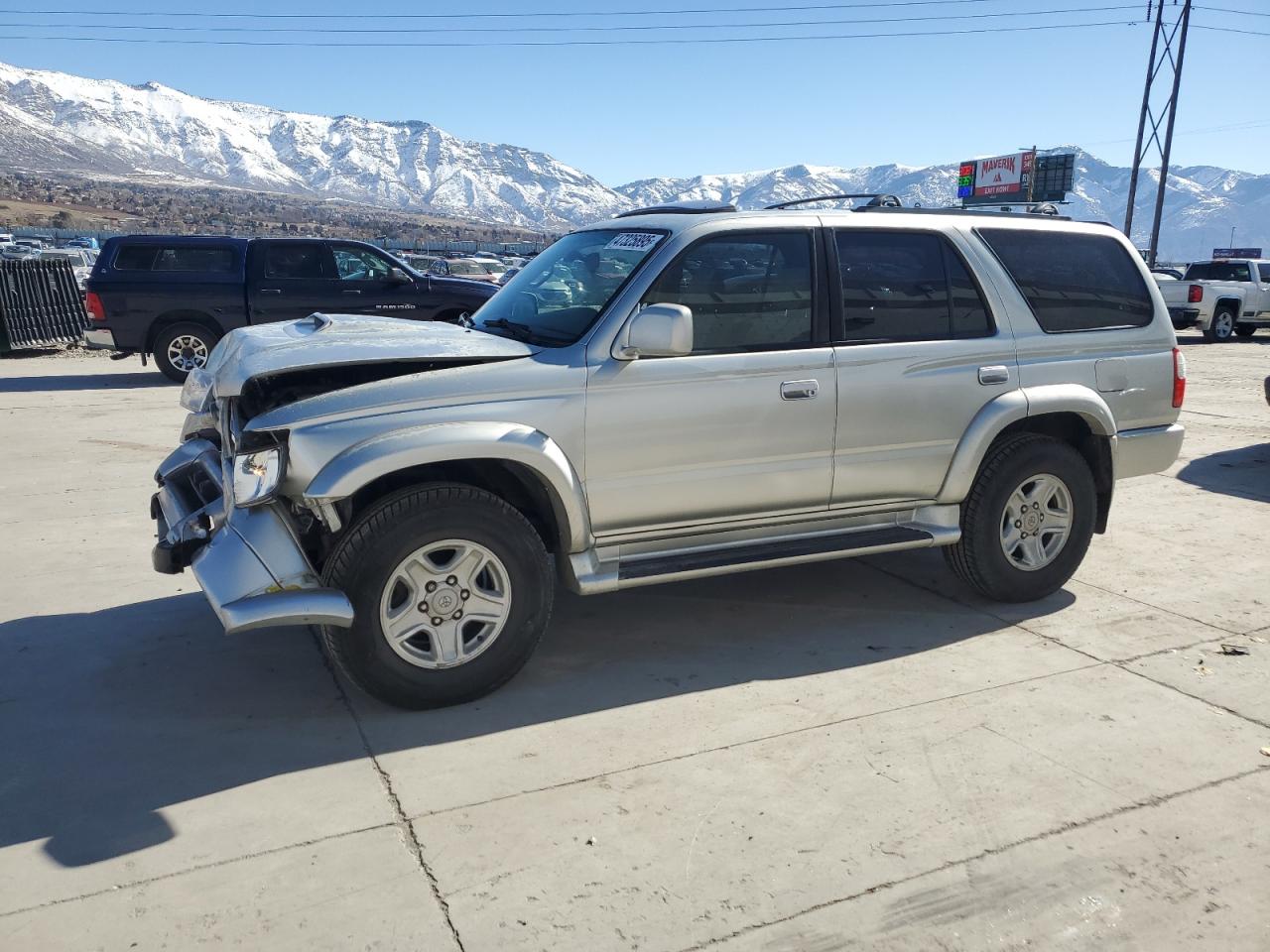 2000 Toyota 4Runner - Image 1