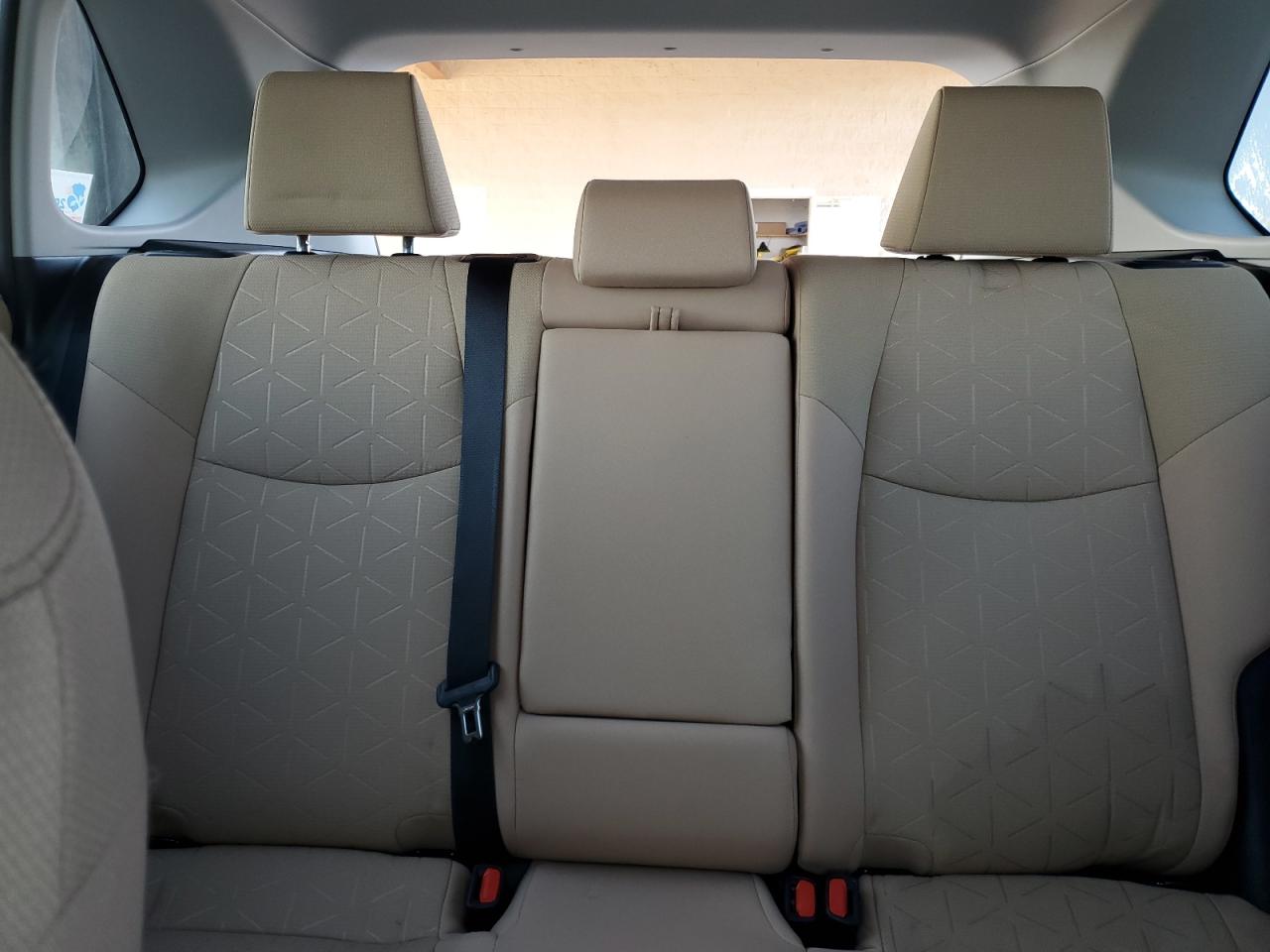 2019 Toyota RAV 4 - Image 10