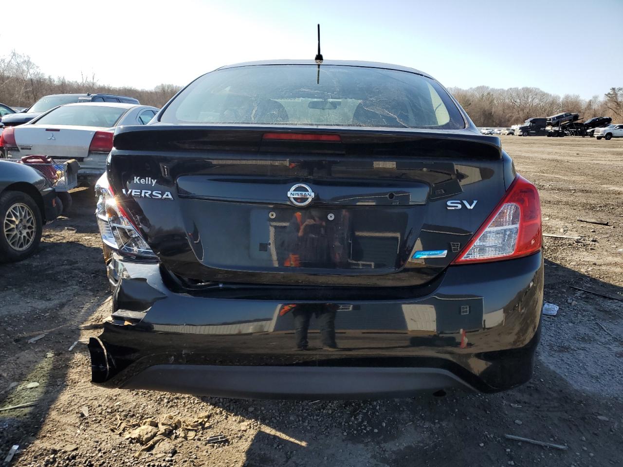 2015 Nissan Versa - Image 6