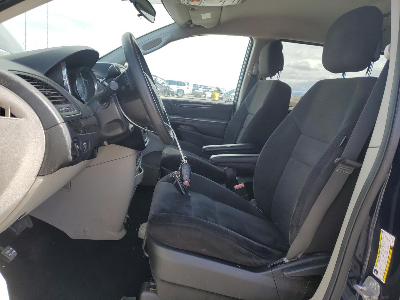 2014 Dodge Caravan - Image 7