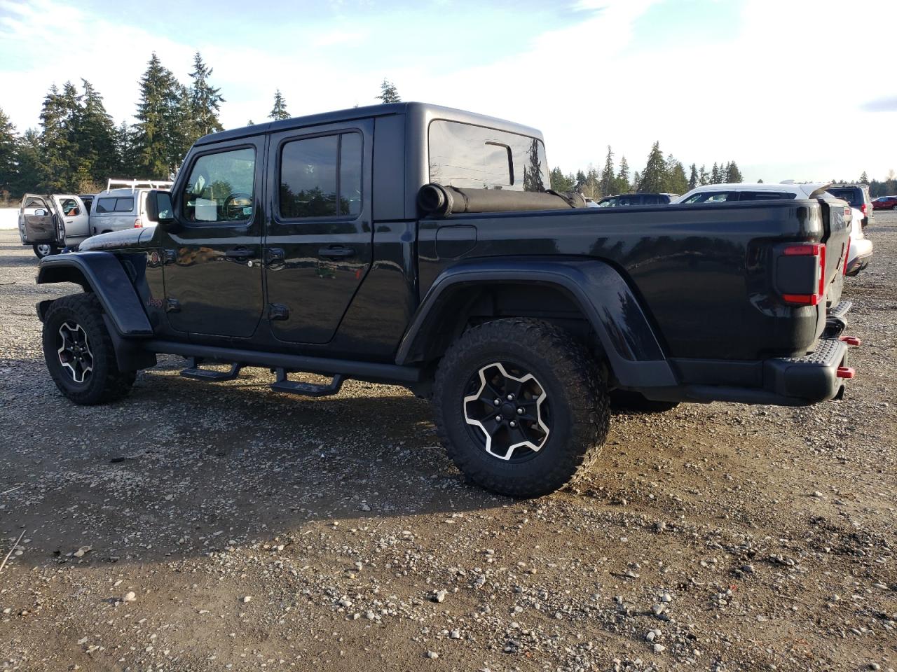 2021 Jeep Gladiator - Image 2