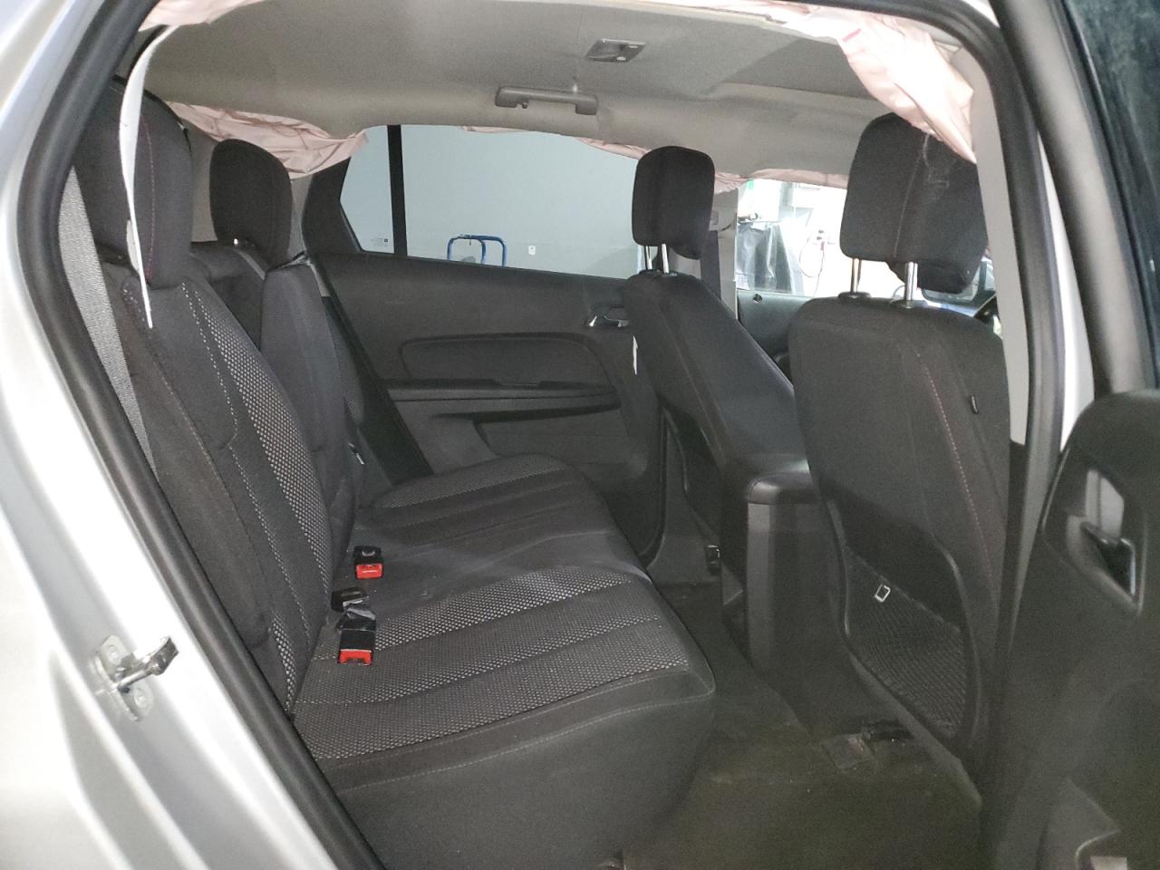 2017 GMC Terrain - Image 11
