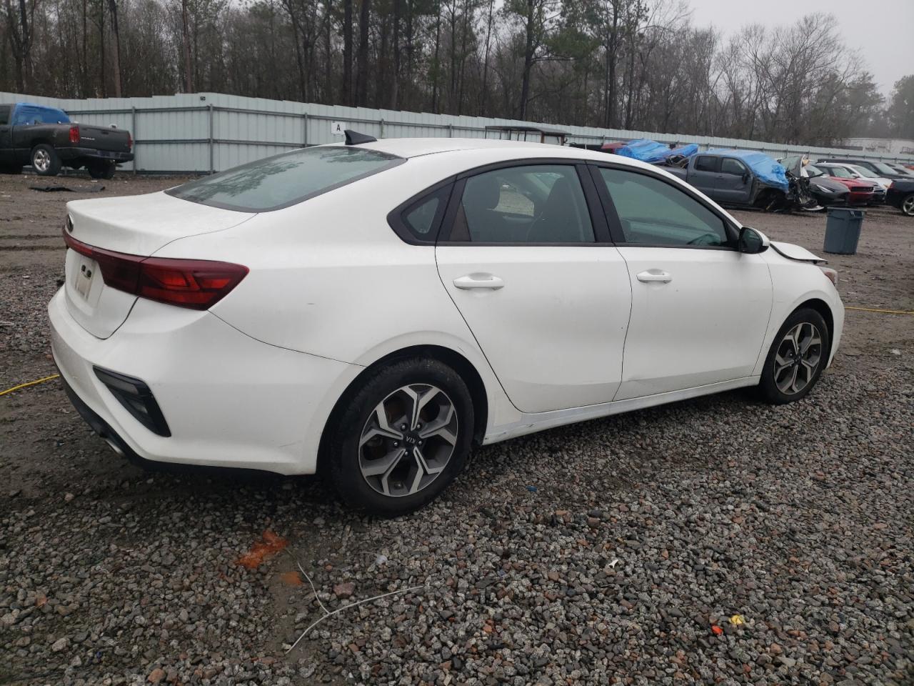 2021 Kia Forte - Image 3