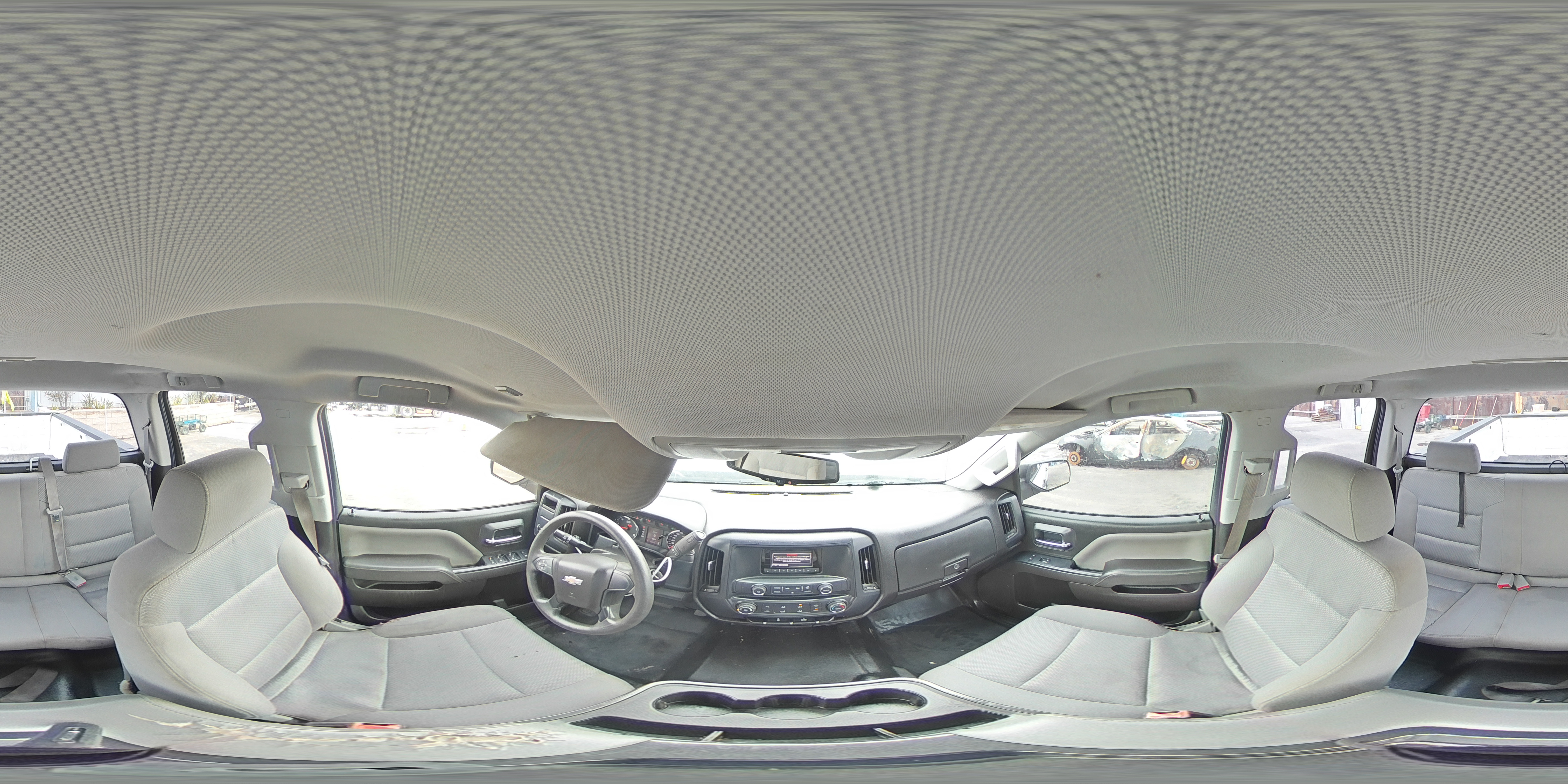 2015 Chevrolet Silverado - Image 13