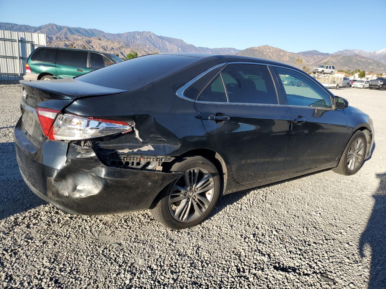 2017 Toyota Camry - Image 3