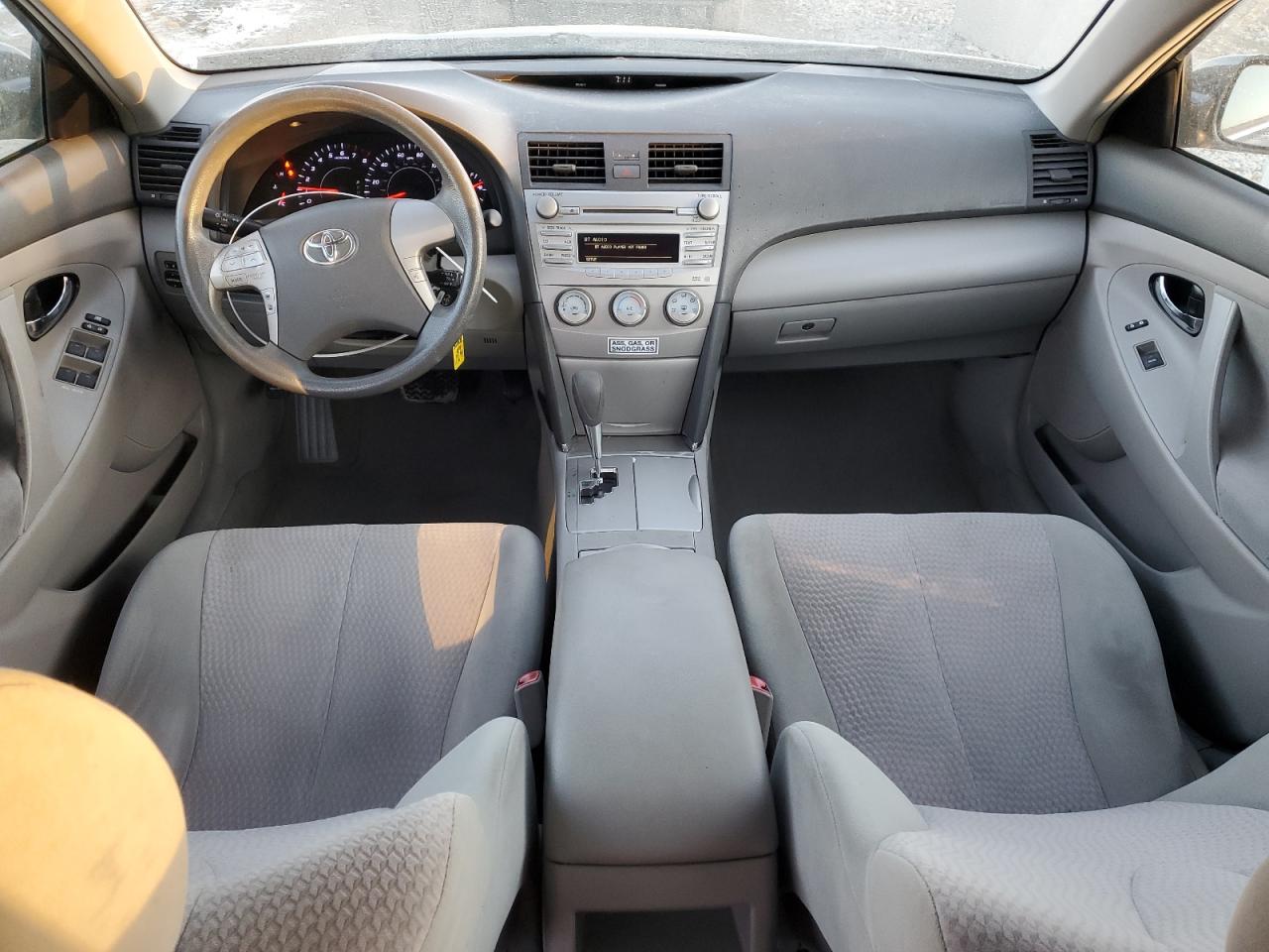 2010 Toyota Camry - Image 8