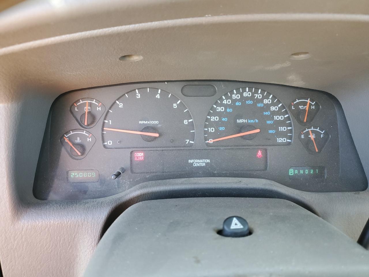 2002 Dodge Durango - Image 9