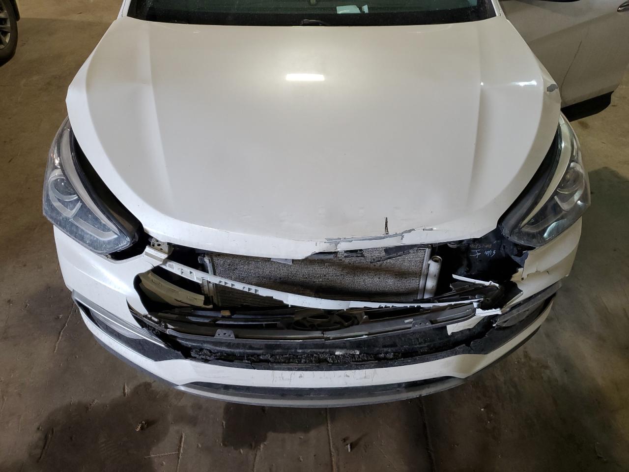 2017 Hyundai Santa Fe - Image 12