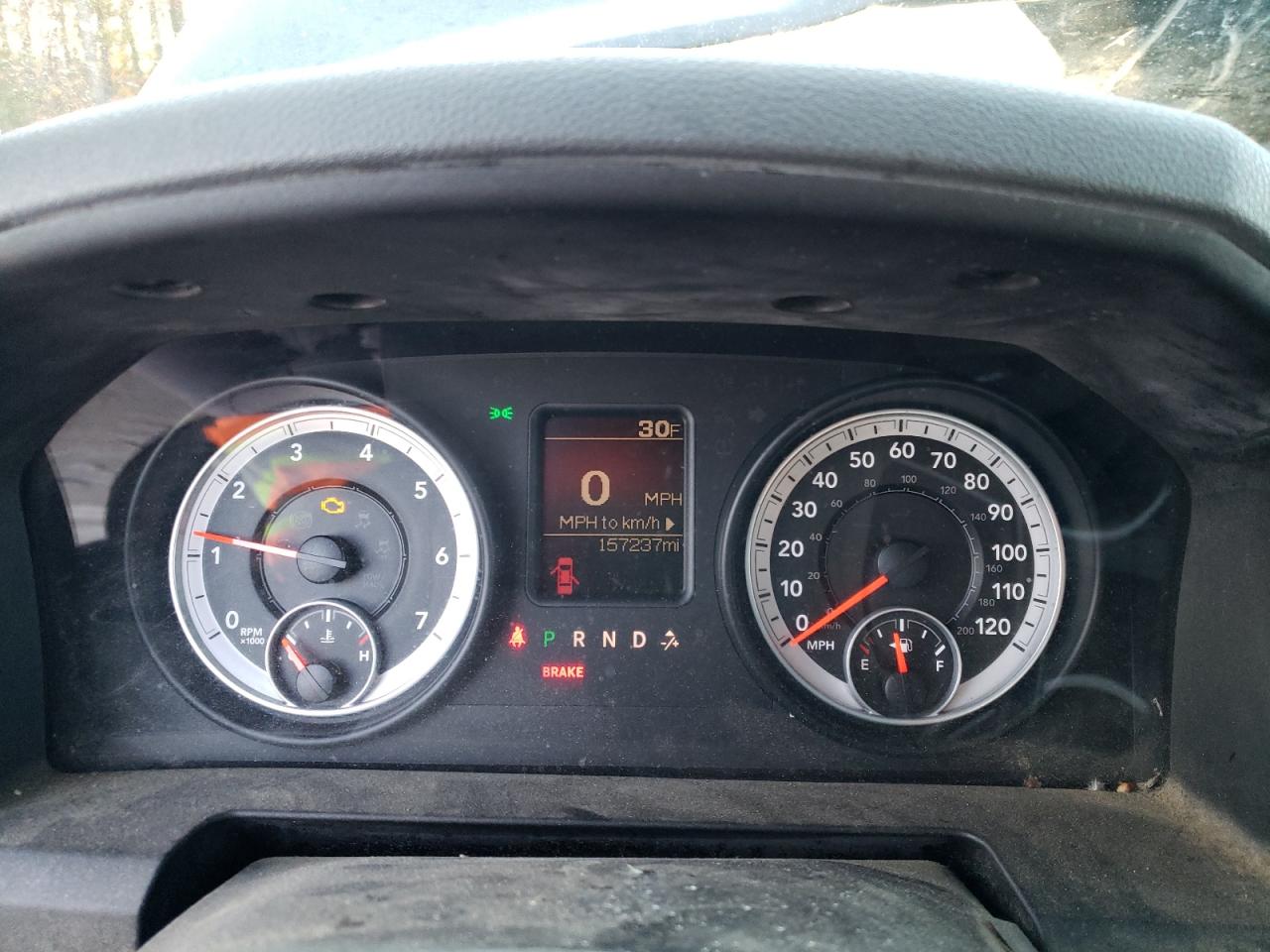 2013 RAM 1500 - Image 9