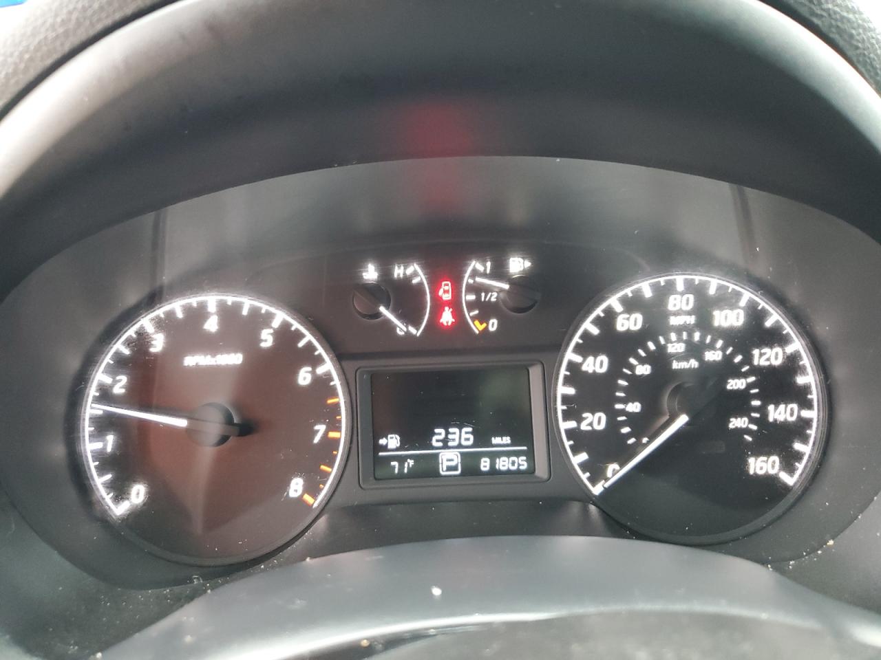 2015 Nissan Sentra - Image 9