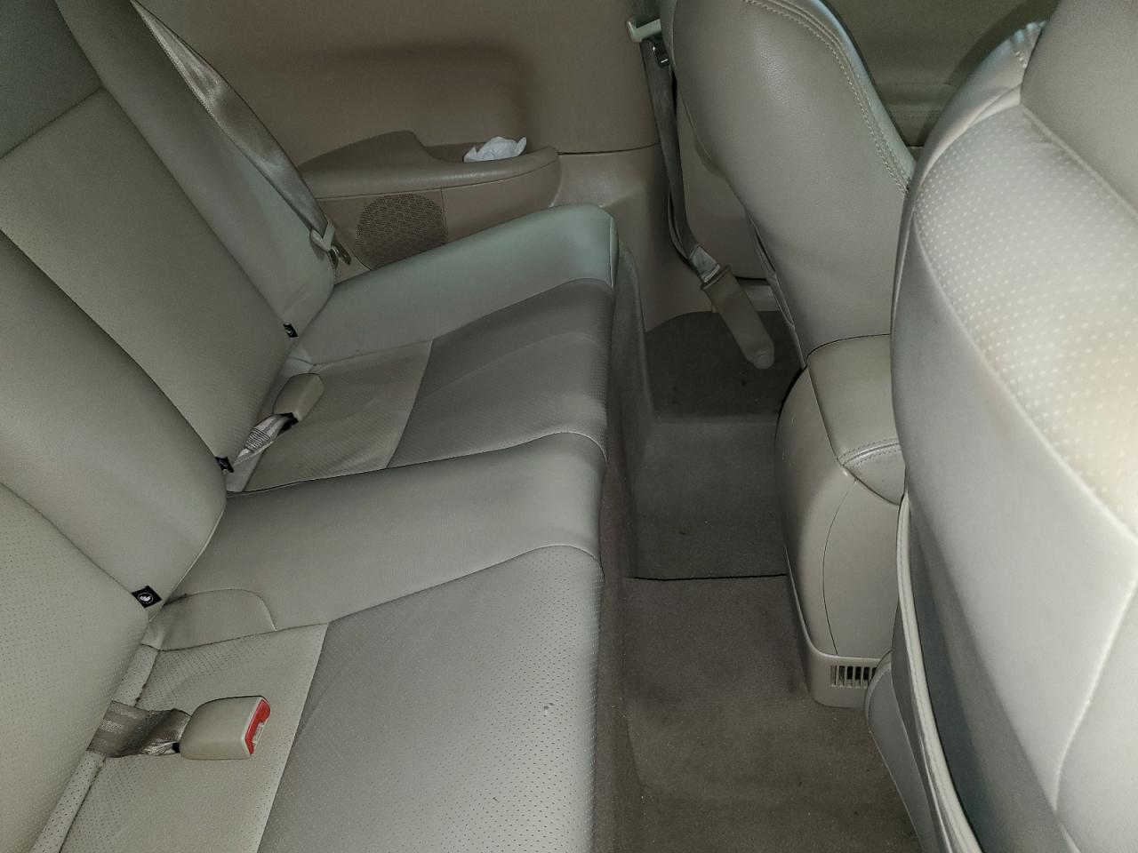 2006 Toyota Camry Solara - Image 10
