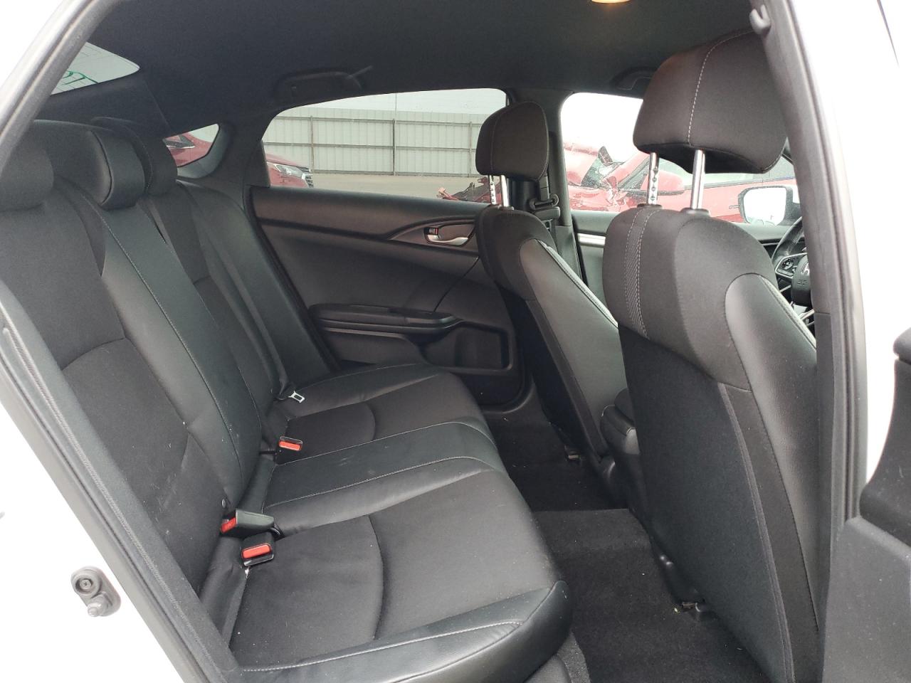 2019 Honda Civic - Image 10